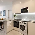 Skyline Lofts By Lovelystay Matosinhos (Porto)