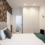Skyline Lofts By Lovelystay Apartmán