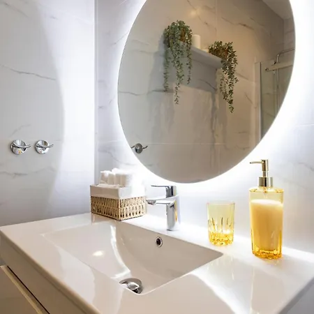 Skyline Lofts By Lovelystay Appartamento Matosinhos (Porto)