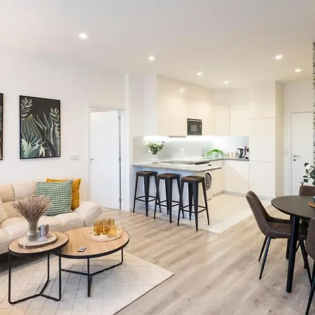 Skyline Lofts By Lovelystay Matosinhos (Porto)