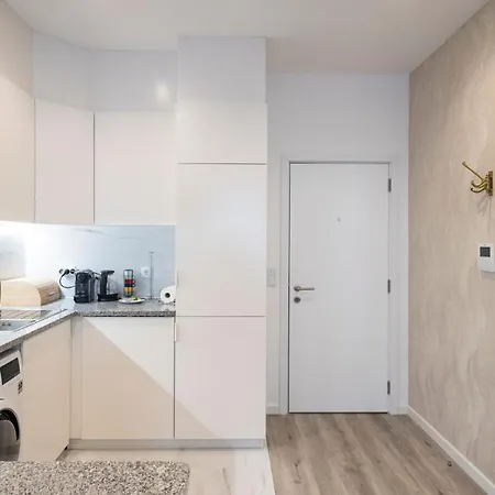 Skyline Lofts By Lovelystay Lejlighed *