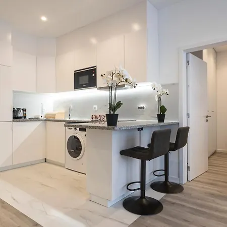 Skyline Lofts By Lovelystay * Matosinhos (Porto)