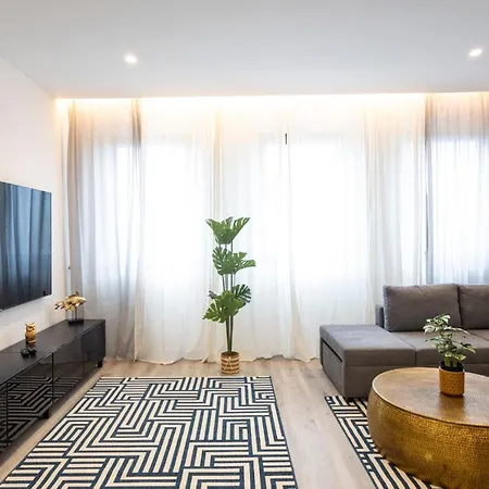 Skyline Lofts By Lovelystay Appartamento