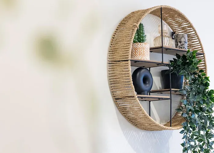 Апартаменты Skyline Lofts By Lovelystay *