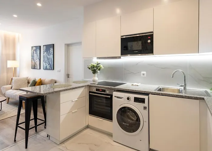 Skyline Lofts By Lovelystay Матозиньюш