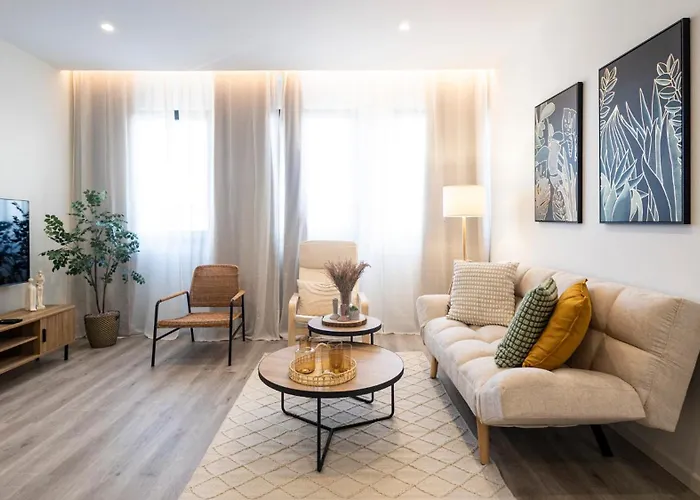 Апартаменты Skyline Lofts By Lovelystay *