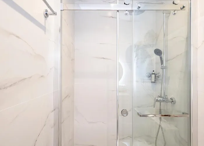 Skyline Lofts By Lovelystay