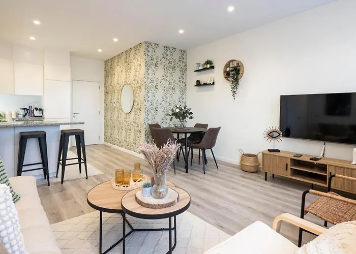 Апартаменты Skyline Lofts By Lovelystay Матозиньюш