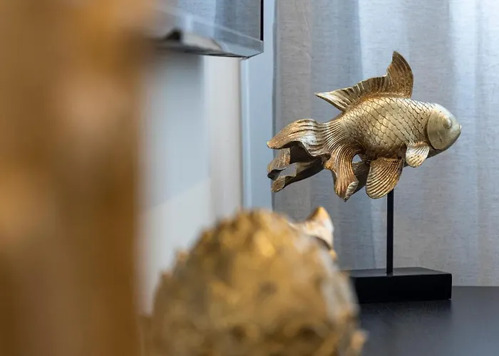 Skyline Lofts By Lovelystay Апартаменты