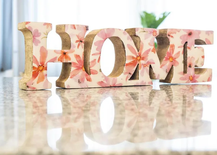 Skyline Lofts By Lovelystay Апартаменты