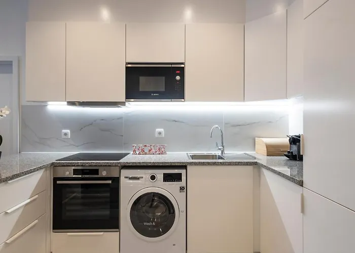 Skyline Lofts By Lovelystay Апартаменты *