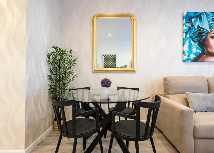 Апартаменты Skyline Lofts By Lovelystay Матозиньюш